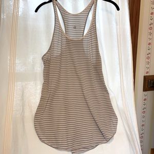What the sport singlet tank size 6